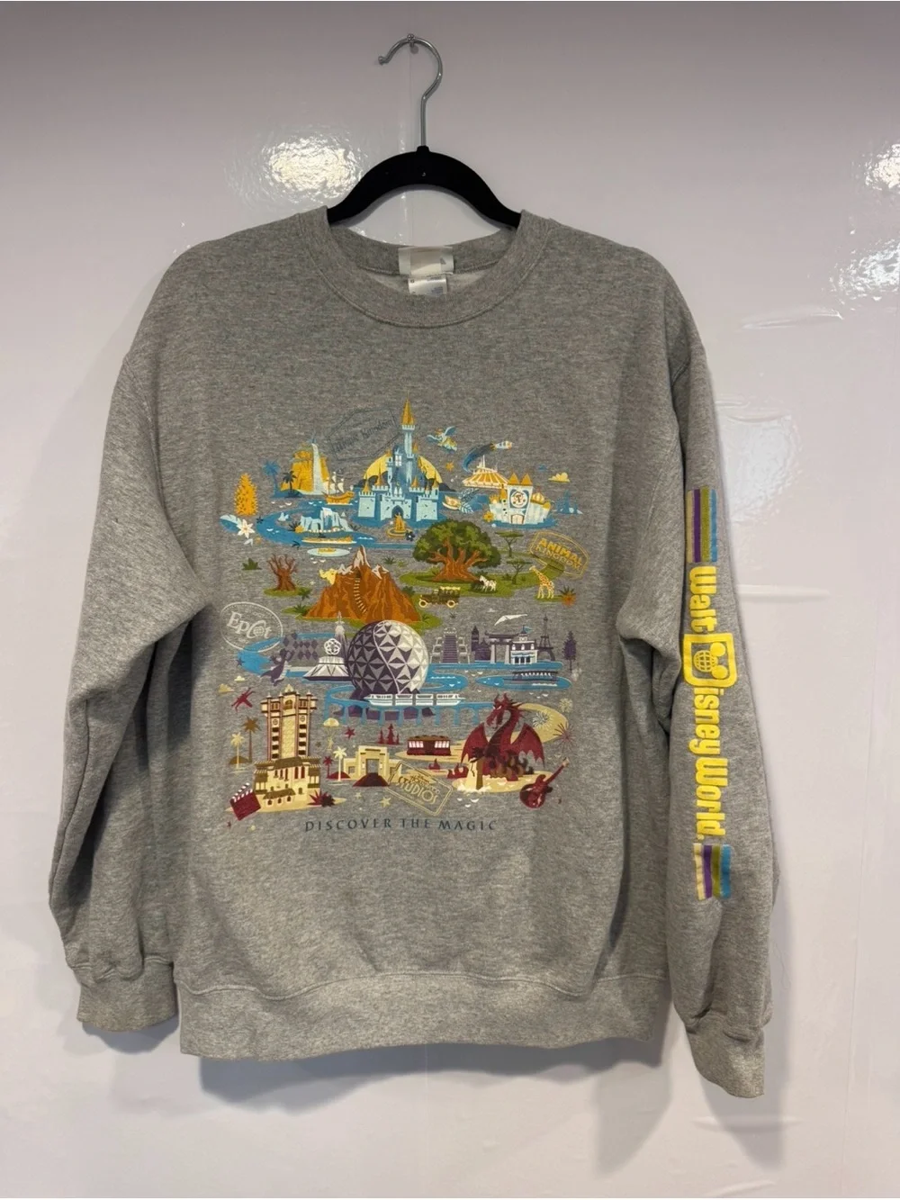 Disney World Gray Discover the Magic all‎ 4 Parks Graphic Crewneck Sweatshirt